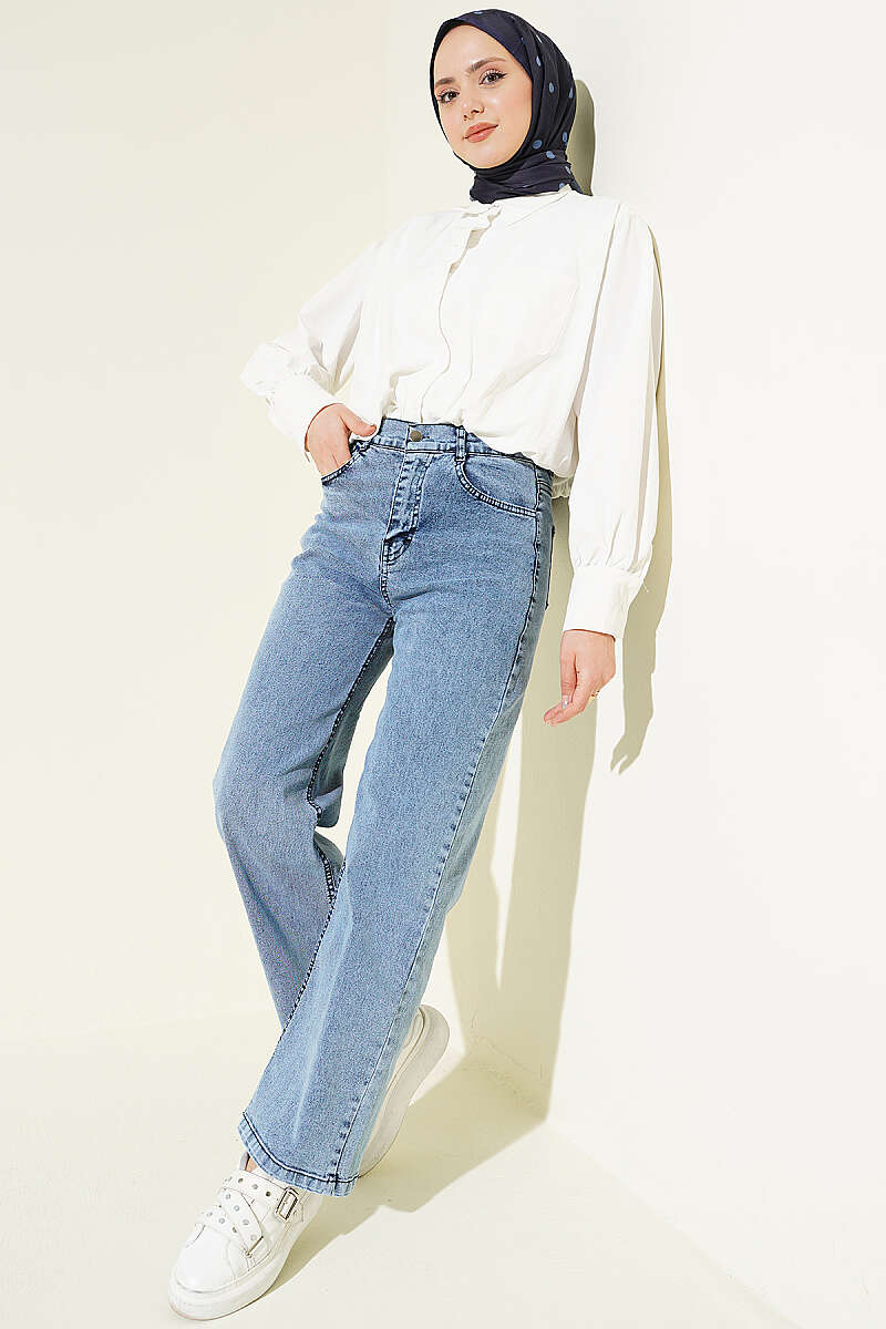 Wide-Leg Jeans with Waist Buttons - Light Blue