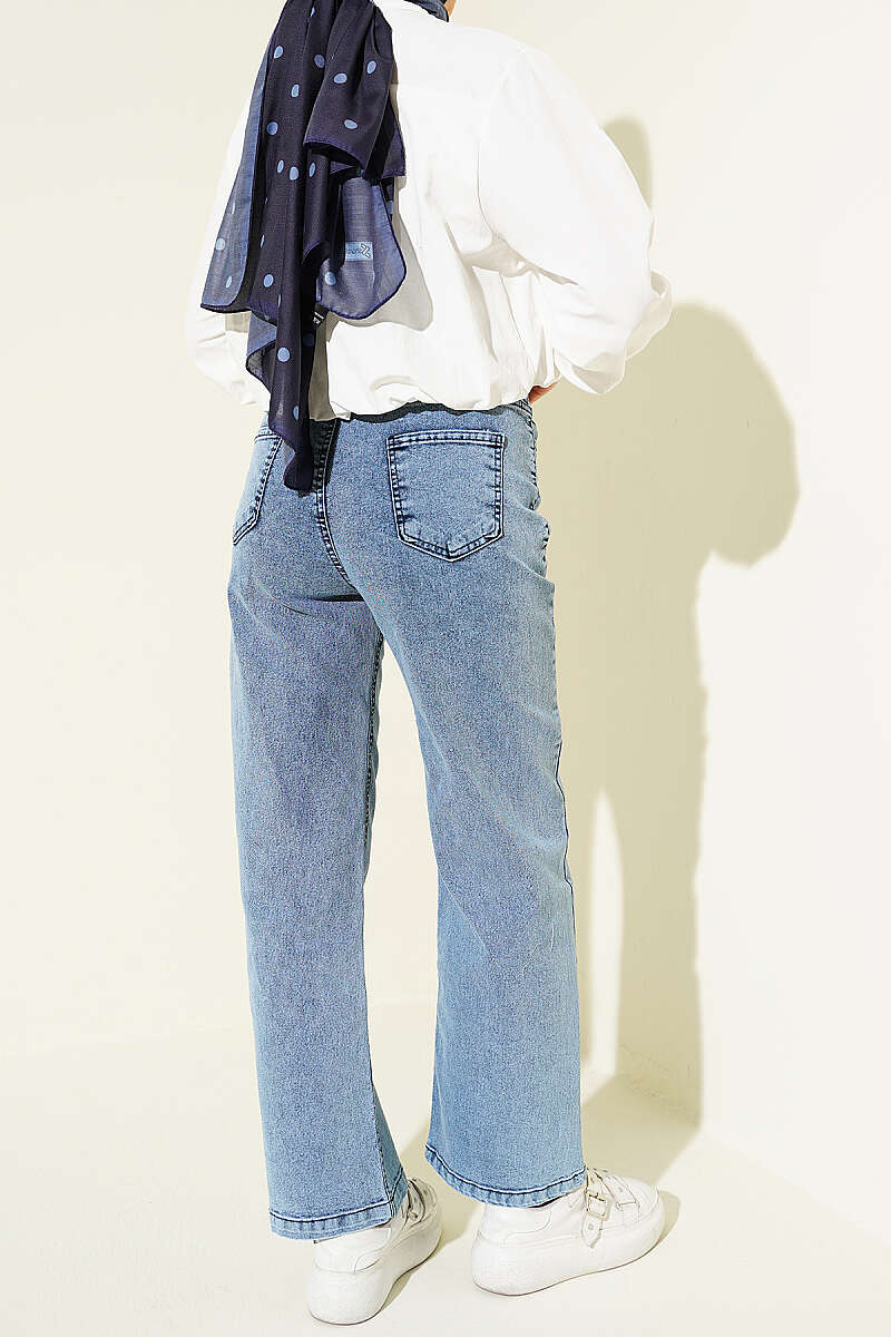 Wide-Leg Jeans with Waist Buttons - Light Blue