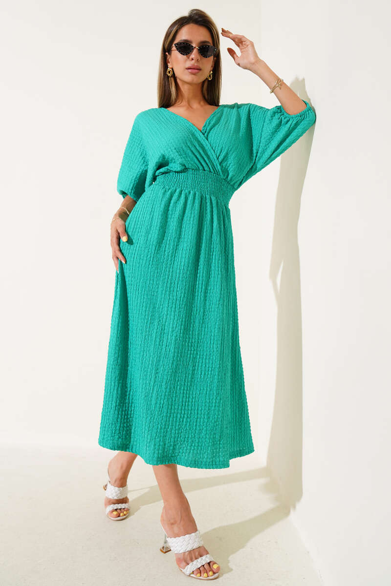 Half-Sleeve Crinkle Midi Dress with Guipure Waist - Green