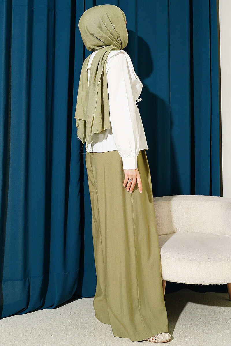 Short Peter Pan Collar Shirt with Elastic Waist - Ecru