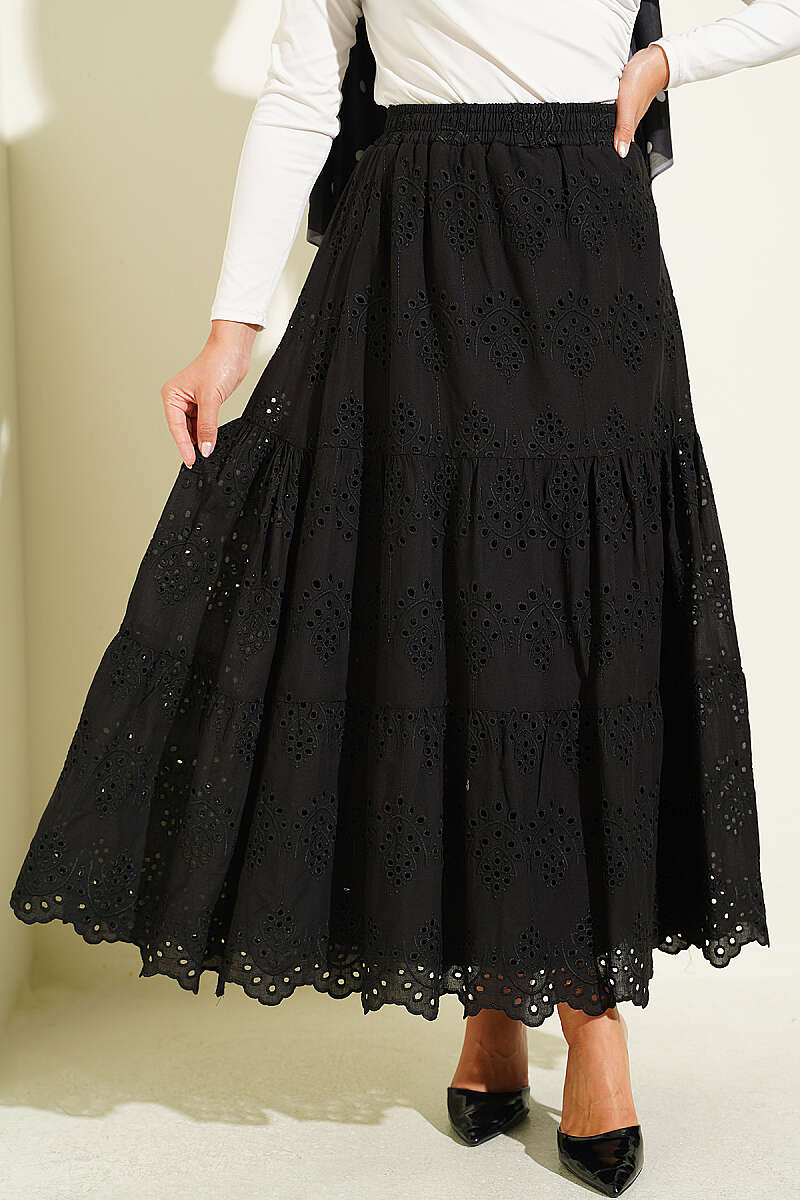 Embroidered Skirt with Elastic Waist - Black
