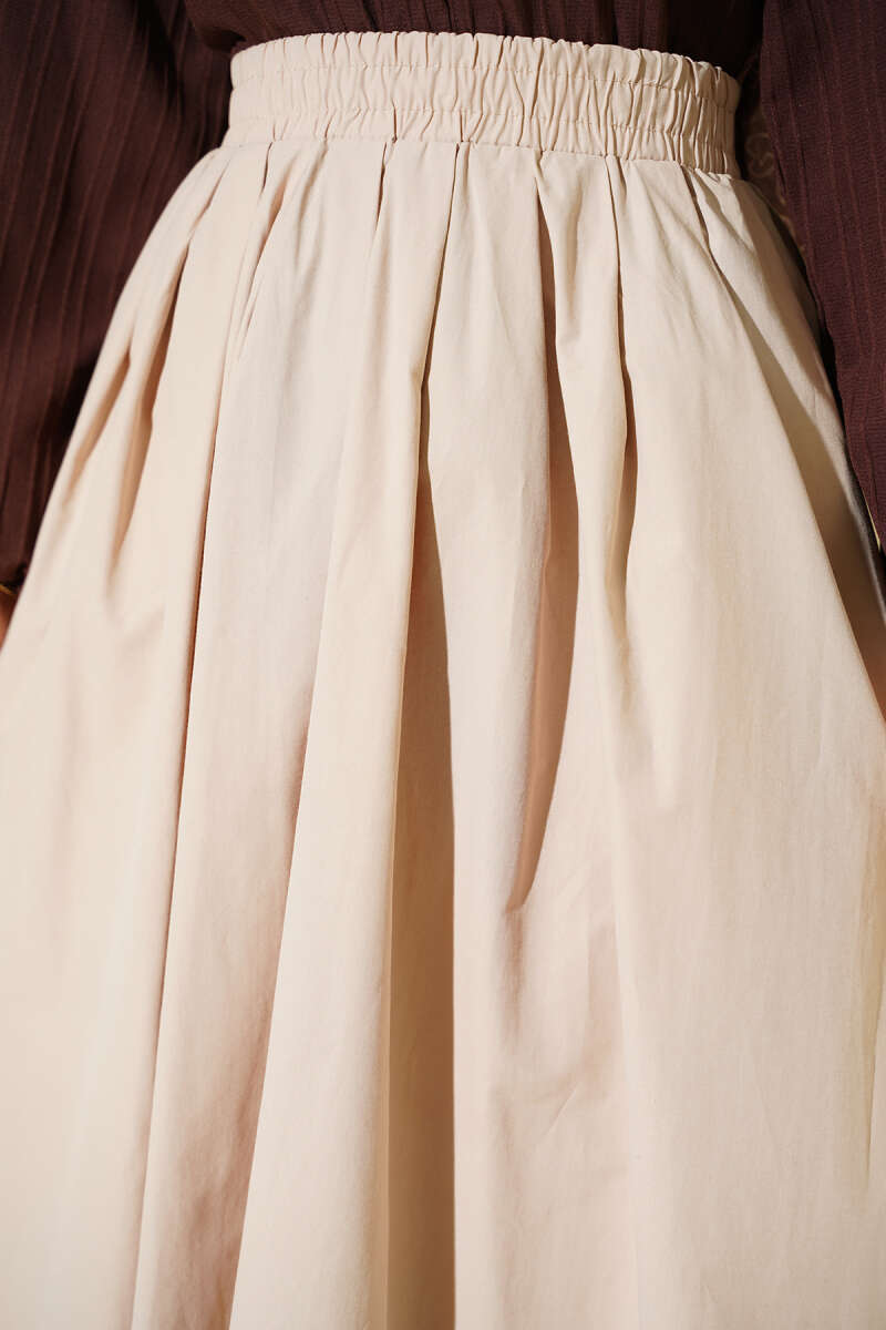 Poplin Skirt with Pockets and Elastic Waist - Beige