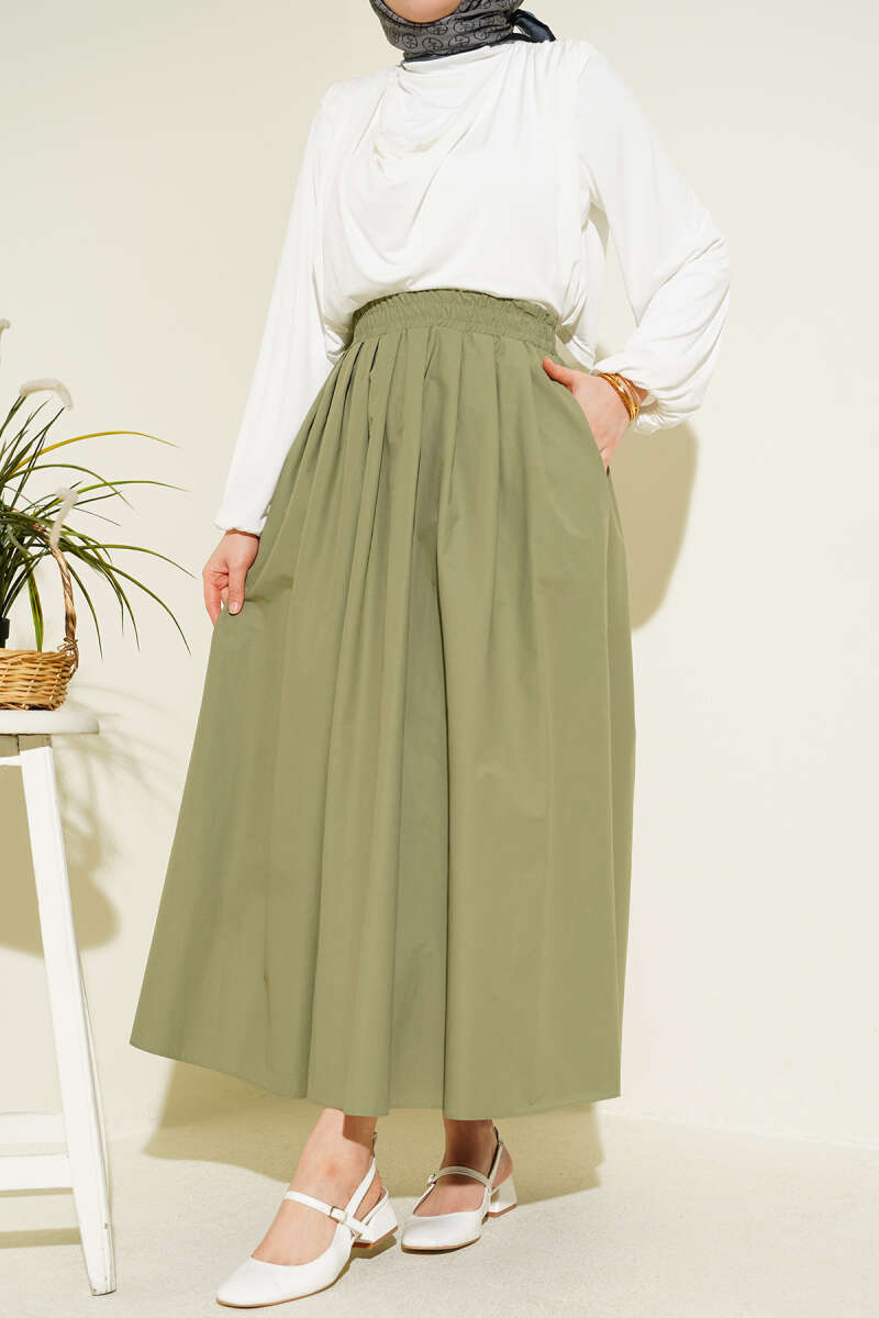 Poplin Skirt with Pockets and Elastic Waist - Almond Green