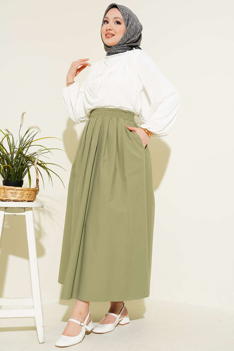 Poplin Skirt with Pockets and Elastic Waist - Almond Green