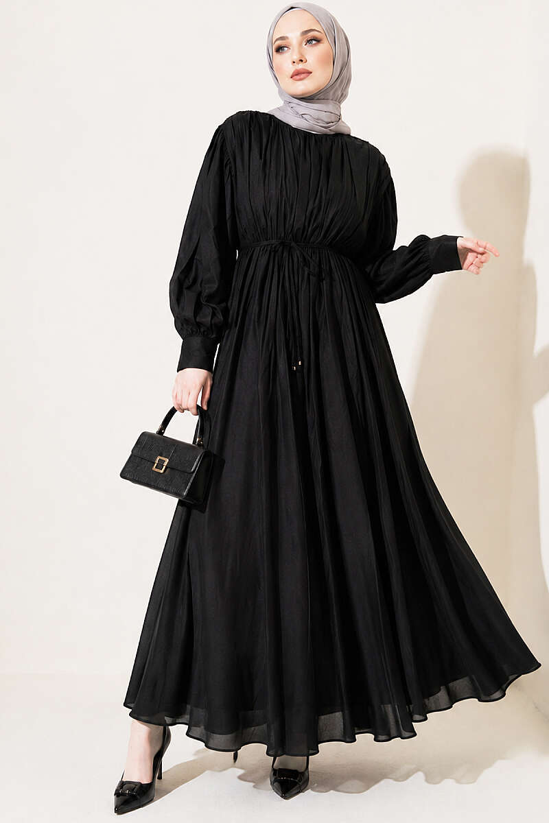 Vertical-Pleat Dress with Elastic Waist - Black