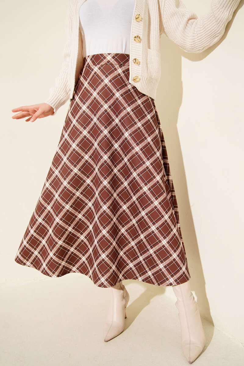 Plaid Scuba Skirt with Elastic Waist - Brown