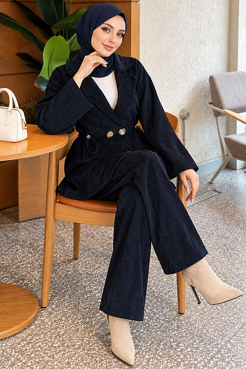 Two-Piece Set with Gold Buttons and Elastic Waist - Navy