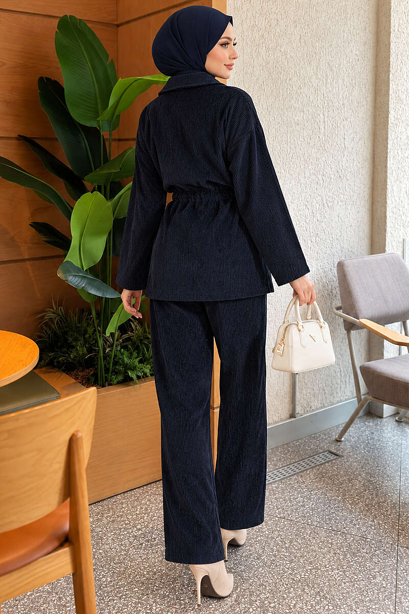 Two-Piece Set with Gold Buttons and Elastic Waist - Navy
