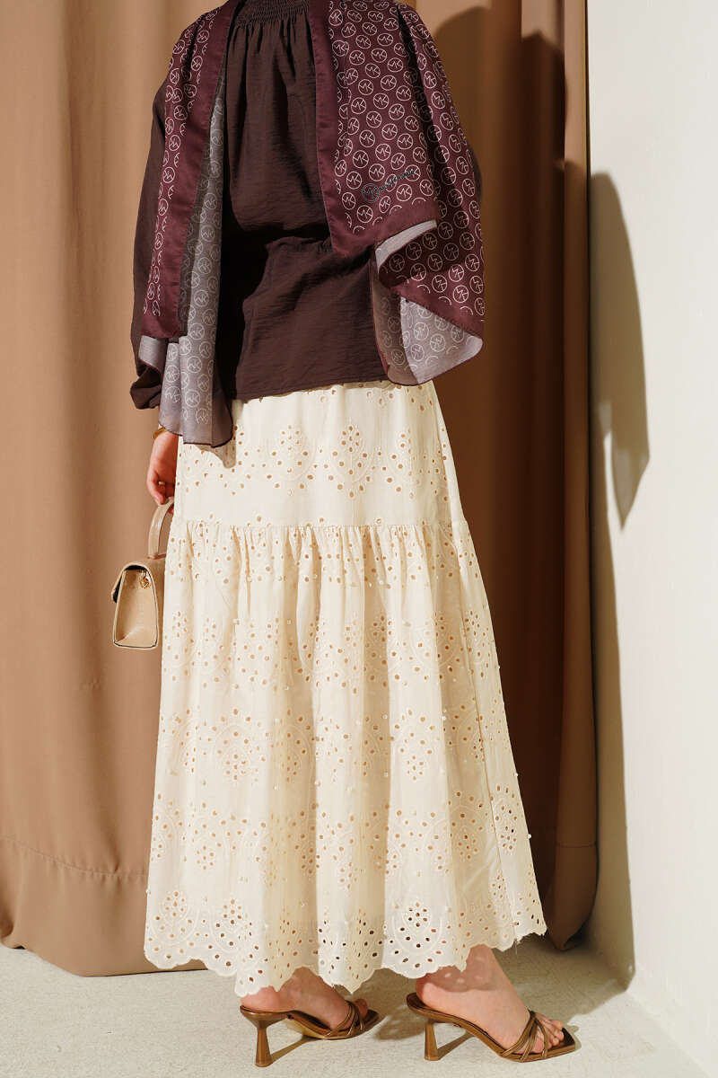 Pearl Skirt with Elastic Waist - Beige