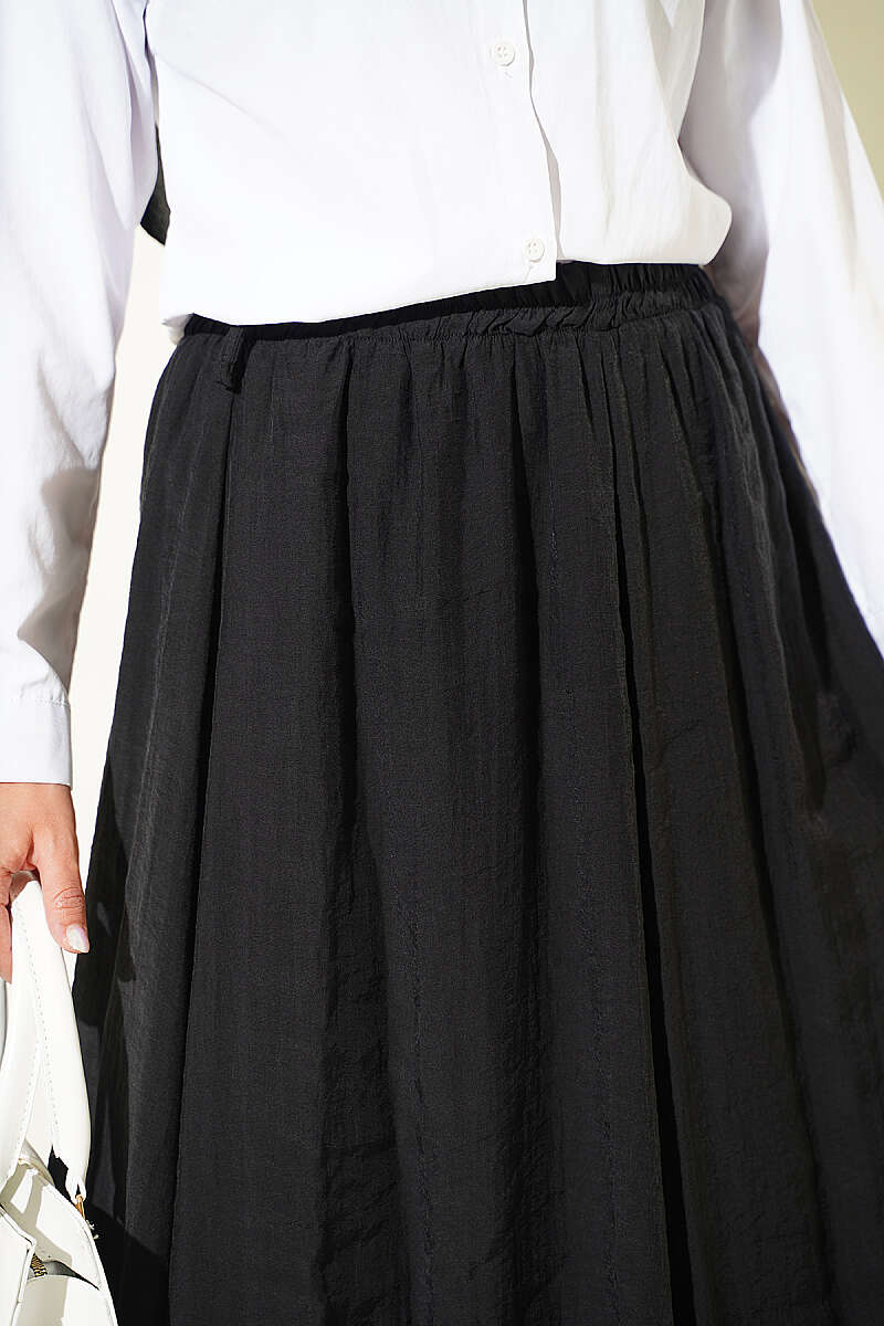 Flared Skirt with Elastic Waist - Black
