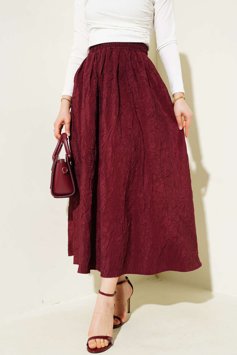 Crinkle Skirt with Pockets and Elastic Waist - Burgundy