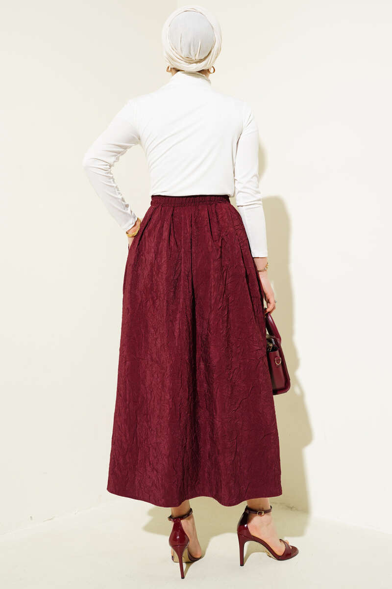 Crinkle Skirt with Pockets and Elastic Waist - Burgundy