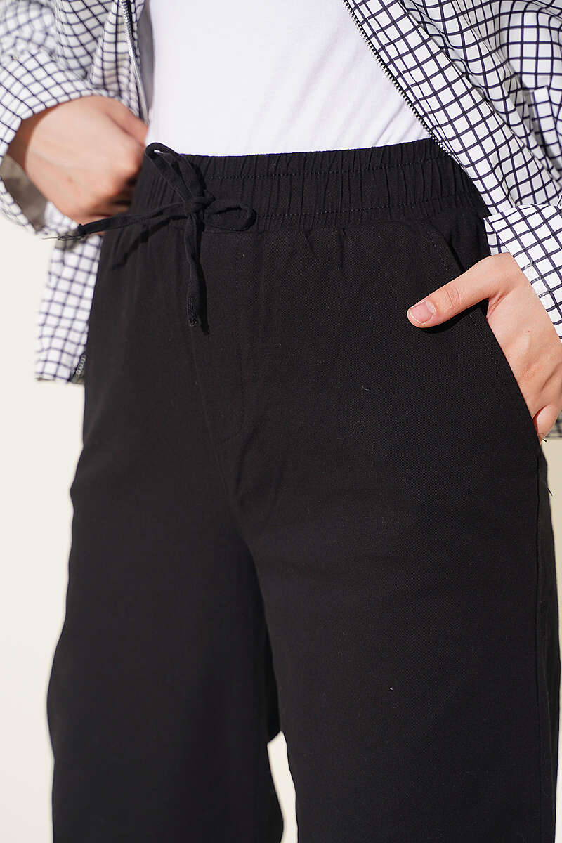 Loose Trousers with Elastic Waist - Black