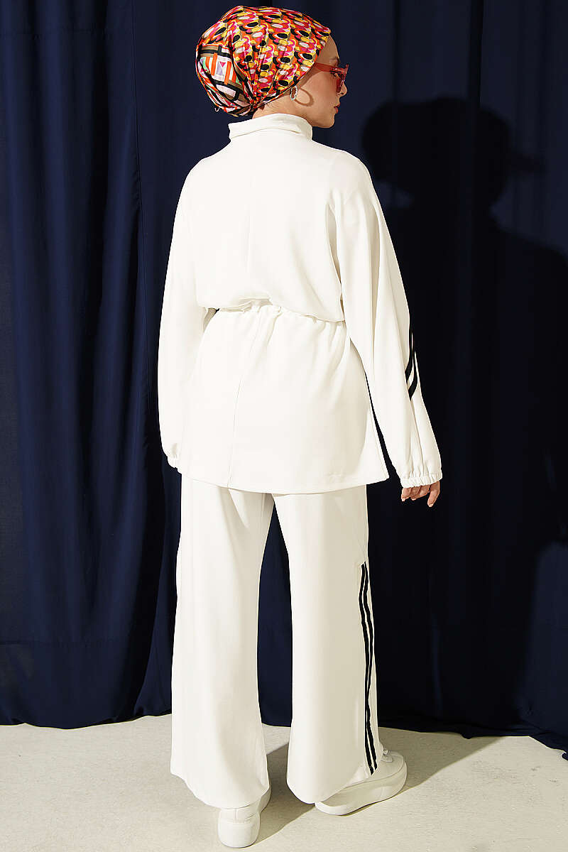 Two-Piece Set with Stripe Trim and Elastic Waist - White