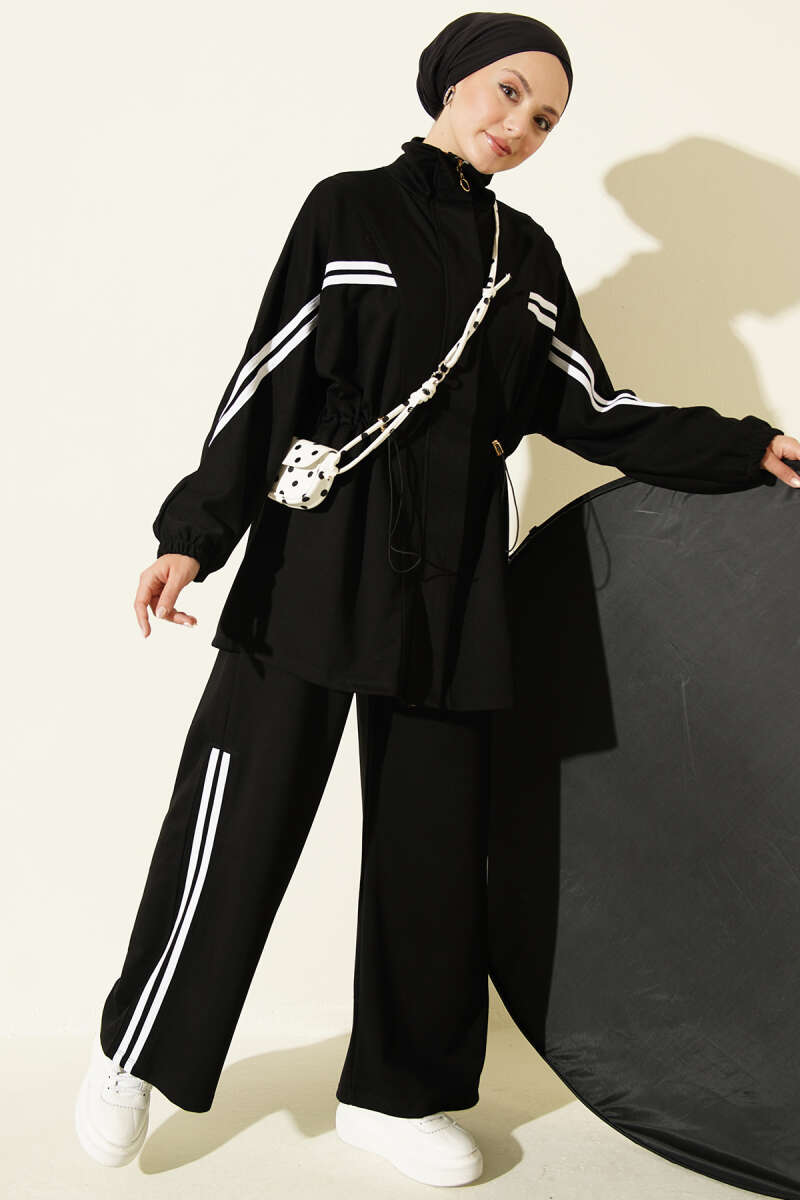 Two-Piece Set with Stripe Trim and Elastic Waist - Black