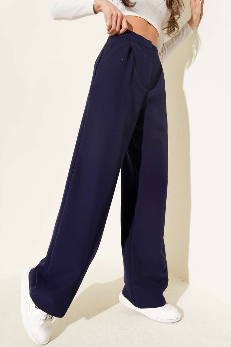 Wide-Leg Pants with Waist Darts - Navy