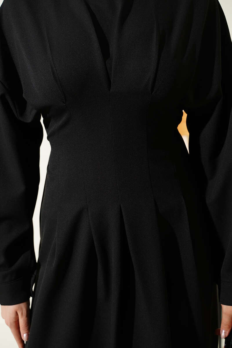 Belted Double-Knit Dress with Waist Darts - Black