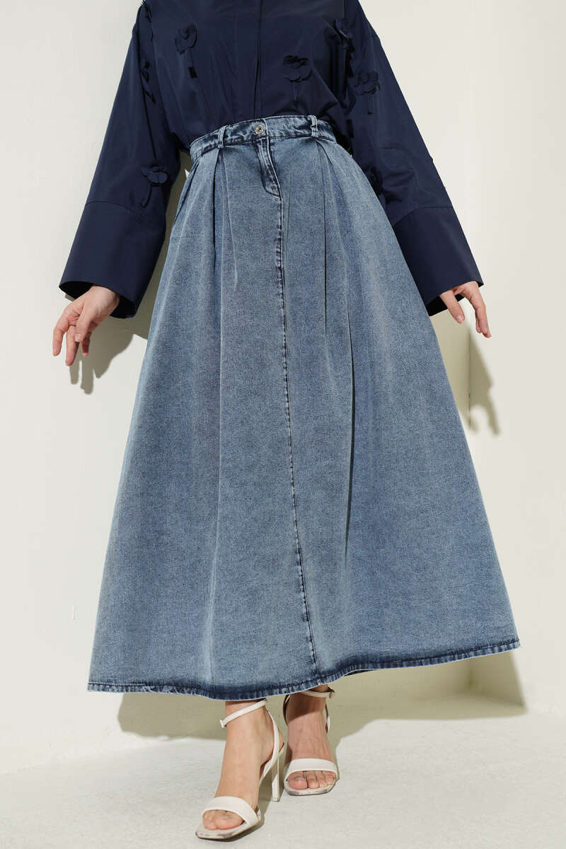 Pleated-Waist Denim Skirt with Pockets - Light Blue