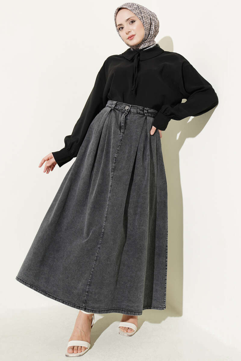 Pleated-Waist Denim Skirt with Pockets - Smoke Grey