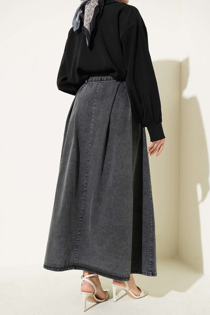 Pleated-Waist Denim Skirt with Pockets - Smoke Grey