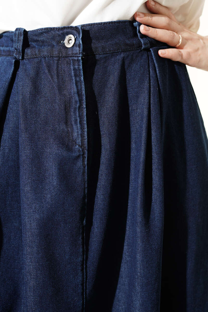 Pleated-Waist Denim Skirt with Pockets - Navy