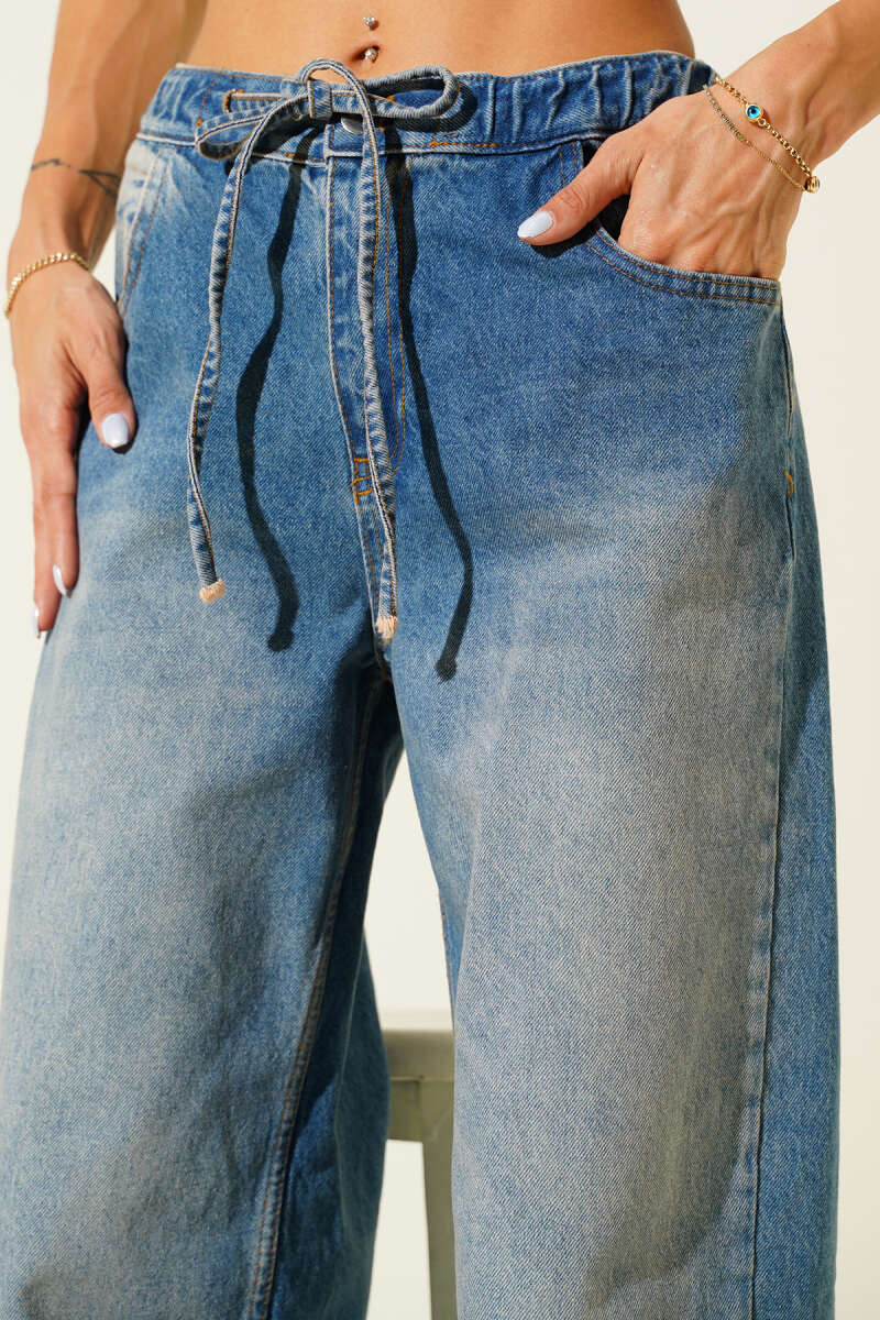 Drawstring-Waist Jeans - Blue