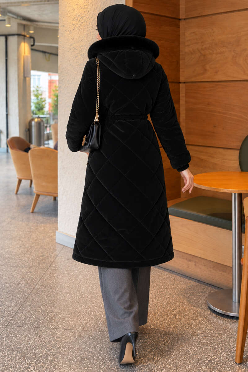 Quilted Puffer Coat with Faux Fur and Drawstring Waist - Black