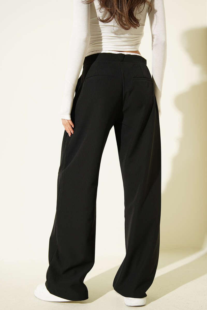 Pants with Zip Waist and Trim - Black