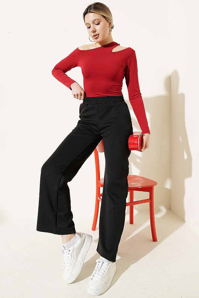 Elastic-Waist Pants with Pockets - Black