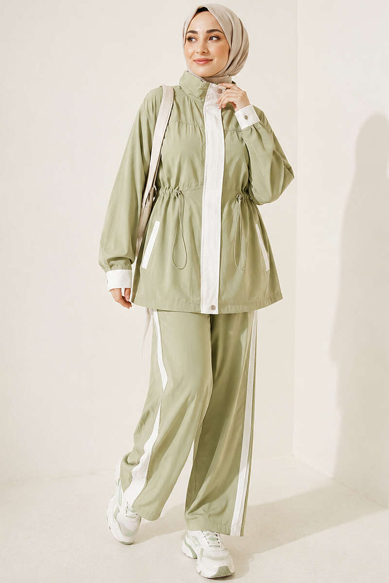 Tencel Two-Piece Set with Trim and Elastic Waist - Aqua Green