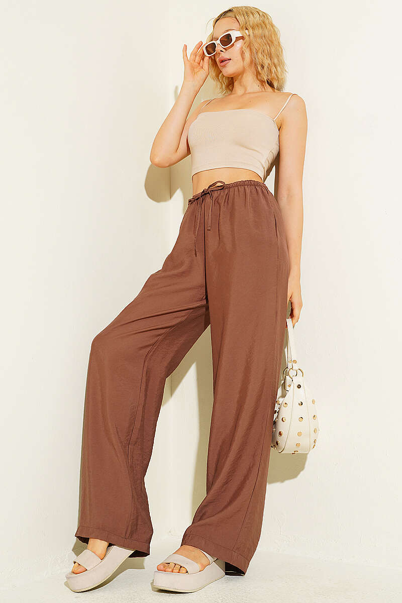 Wide-Leg Modal Trousers with Elastic Waist - Brown