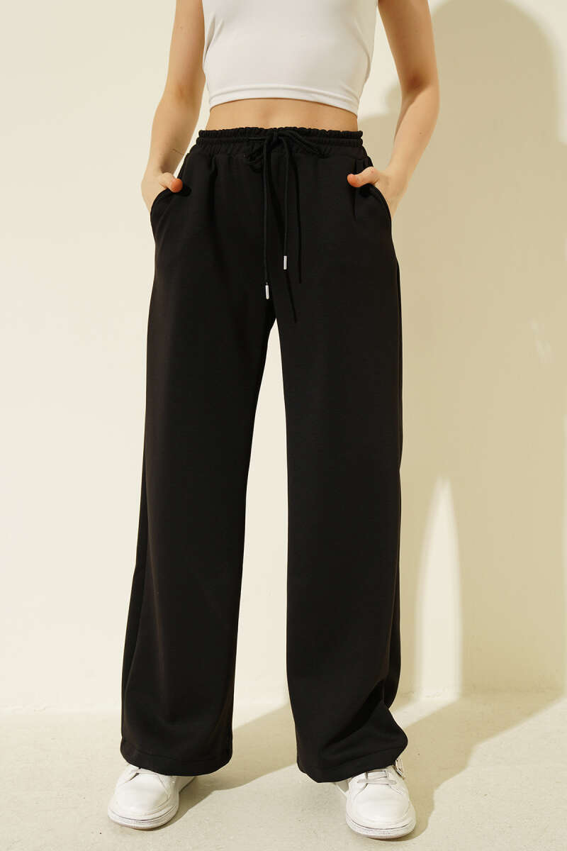 Elastic-Waist Loycha Pants - Black