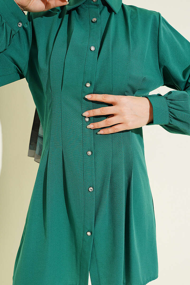 Dart Shirt with Stone Buttons - Emerald
