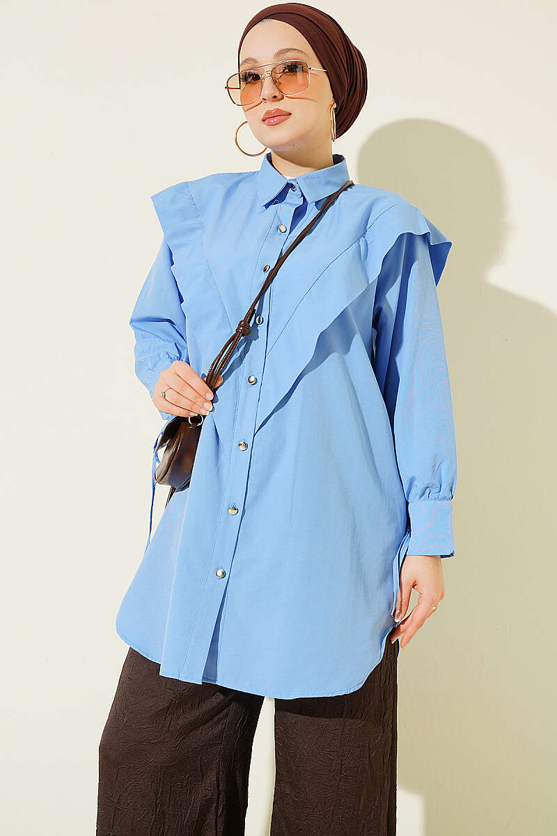 V-Panel Shirt with Tie Cuffs - Light Blue
