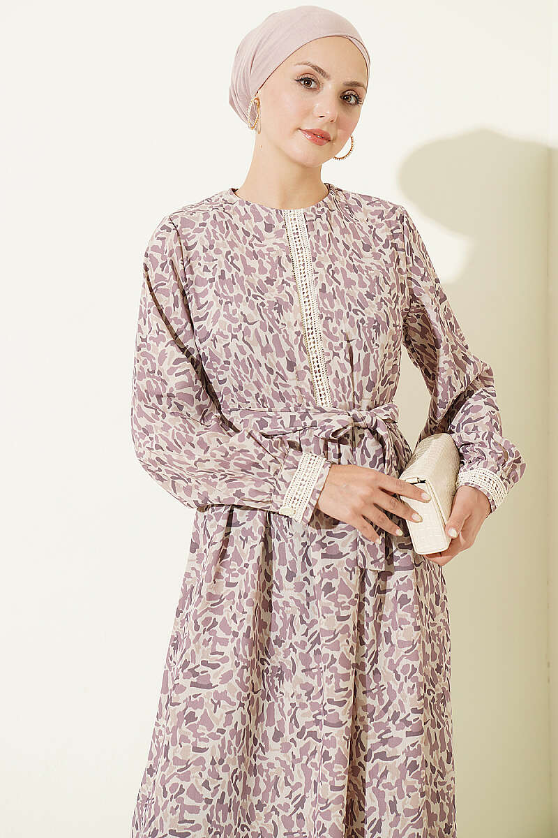 Dress with Lace Cuffs - Lilac