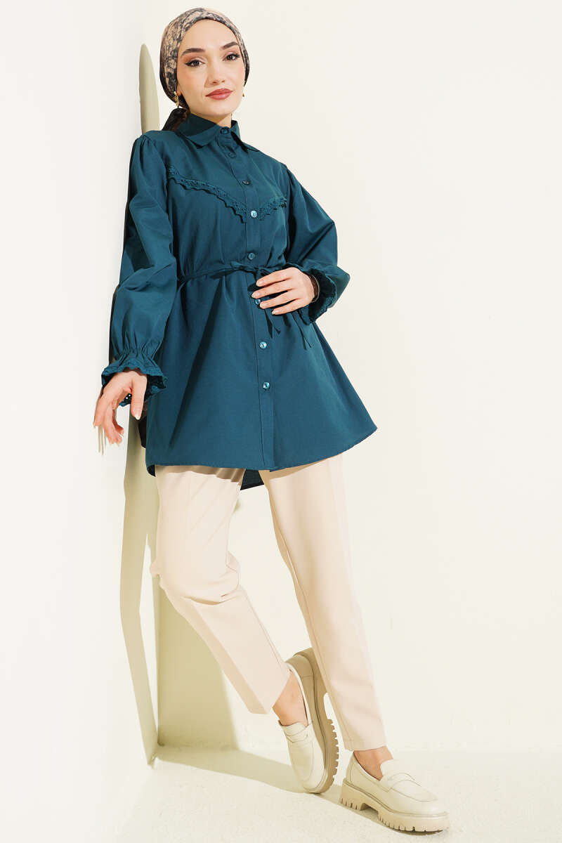 Guipure-Detail Shirt with Elastic Cuffs - Emerald