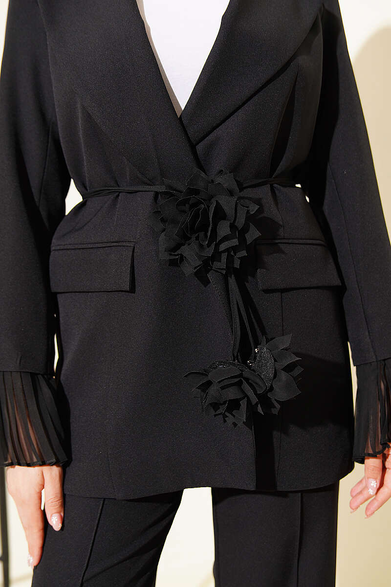Blazer Set with Flower Brooch and Pleated Cuffs - Black