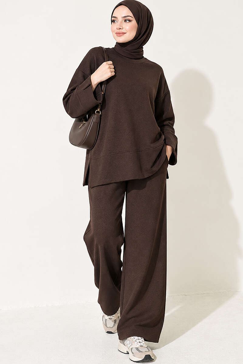 Loycha Two-Piece Set with Cuff Slits - Brown