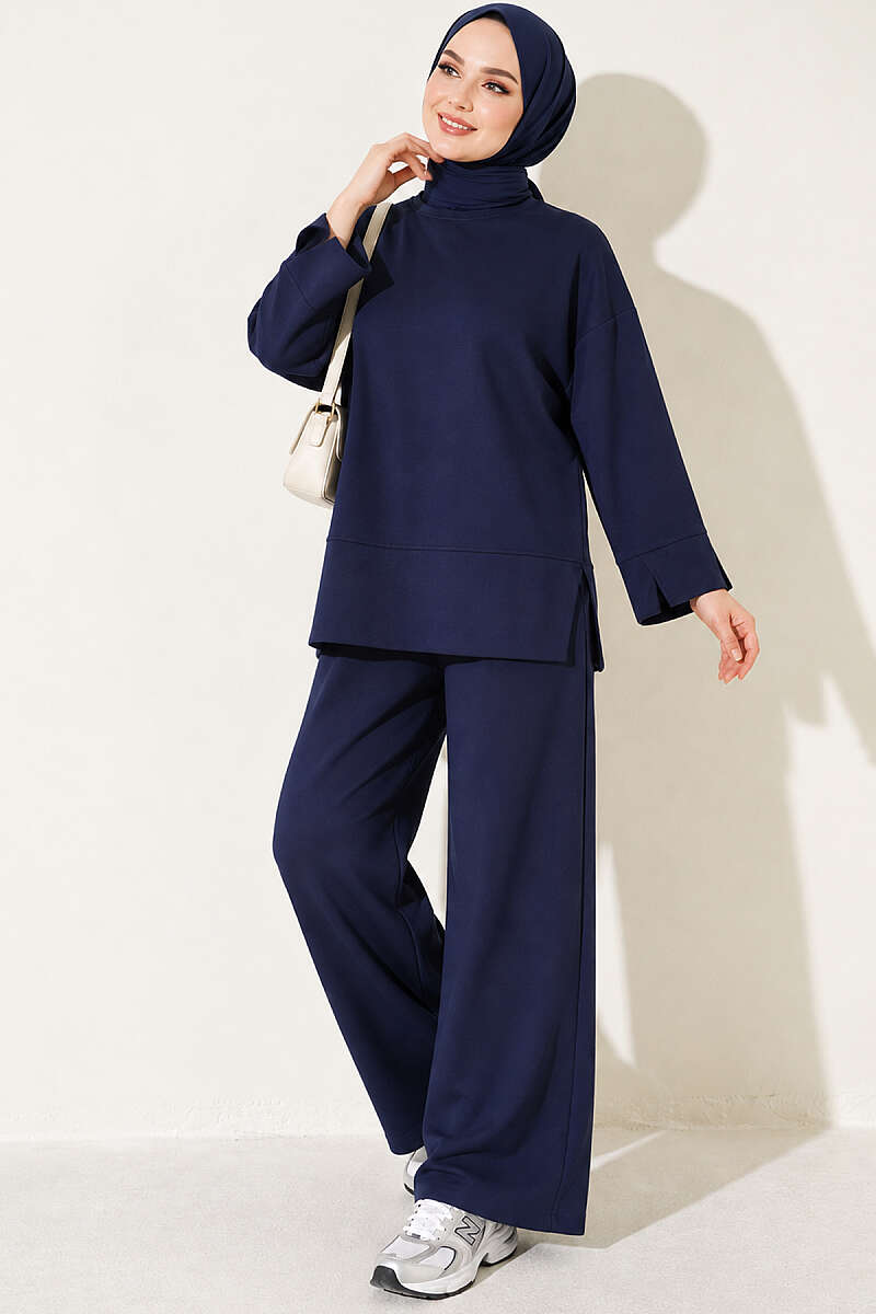 Loycha Two-Piece Set with Cuff Slits - Navy