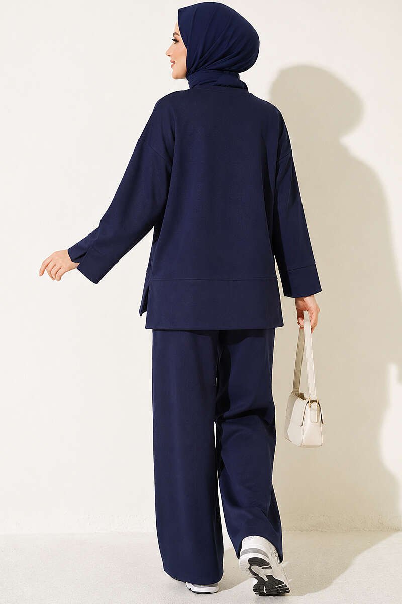 Loycha Two-Piece Set with Cuff Slits - Navy