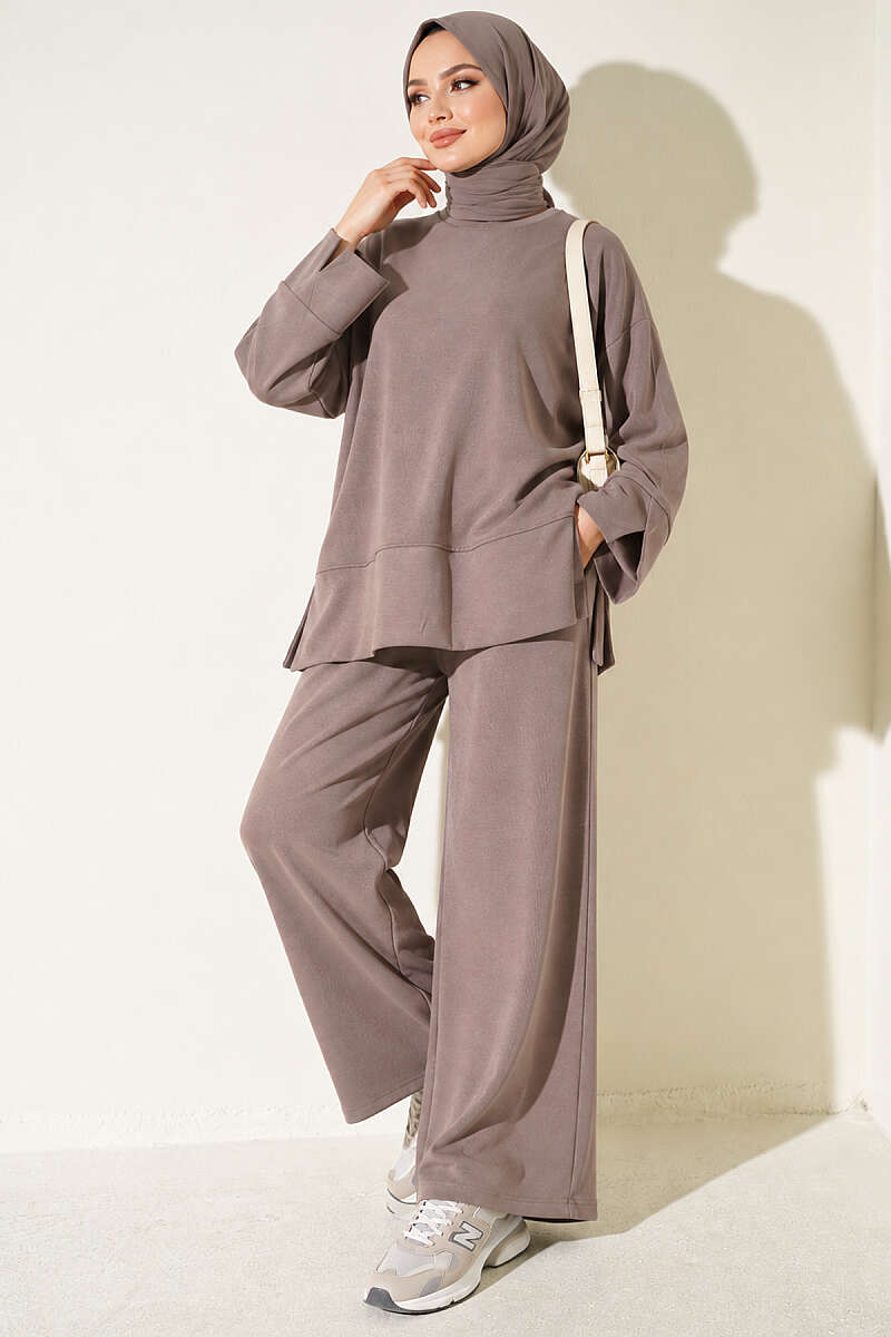 Loycha Two-Piece Set with Cuff Slits - Mink