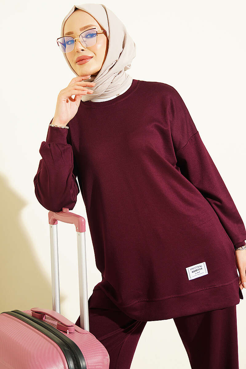 Crew-Neck Two-Piece Set with Emblem - Plum