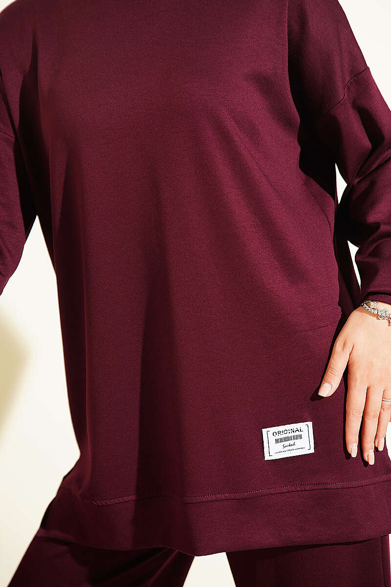Crew-Neck Two-Piece Set with Emblem - Plum