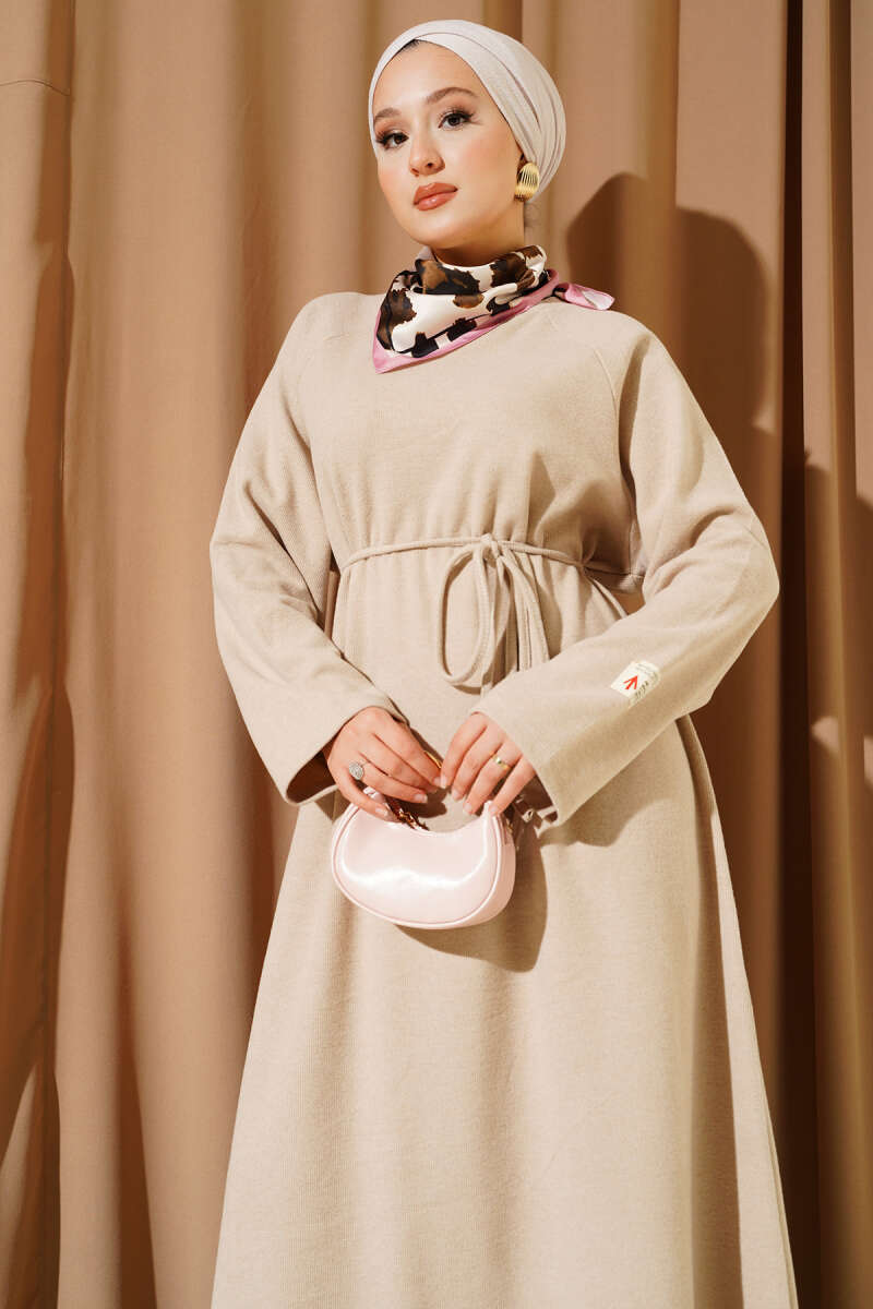Crew-Neck Dress with Badge and Tie Belt - Beige