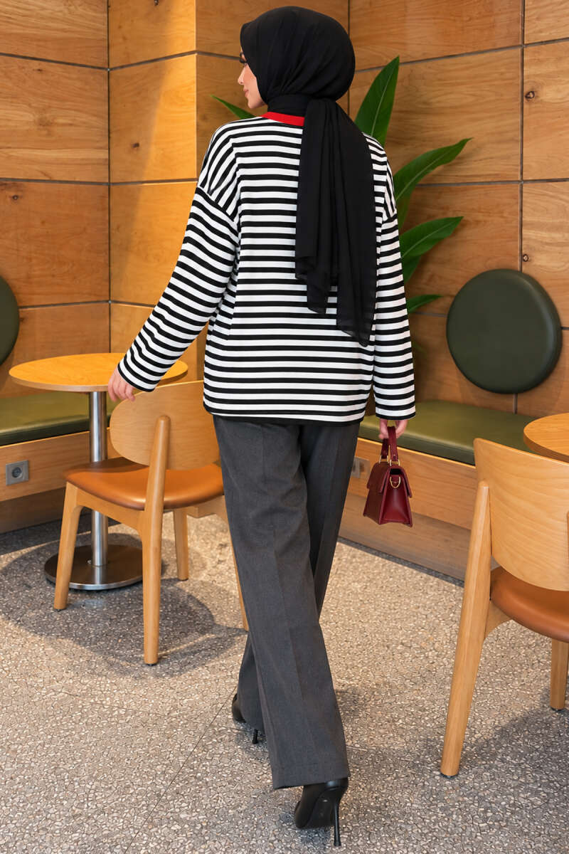 Printed Crew-Neck Tunic - Black