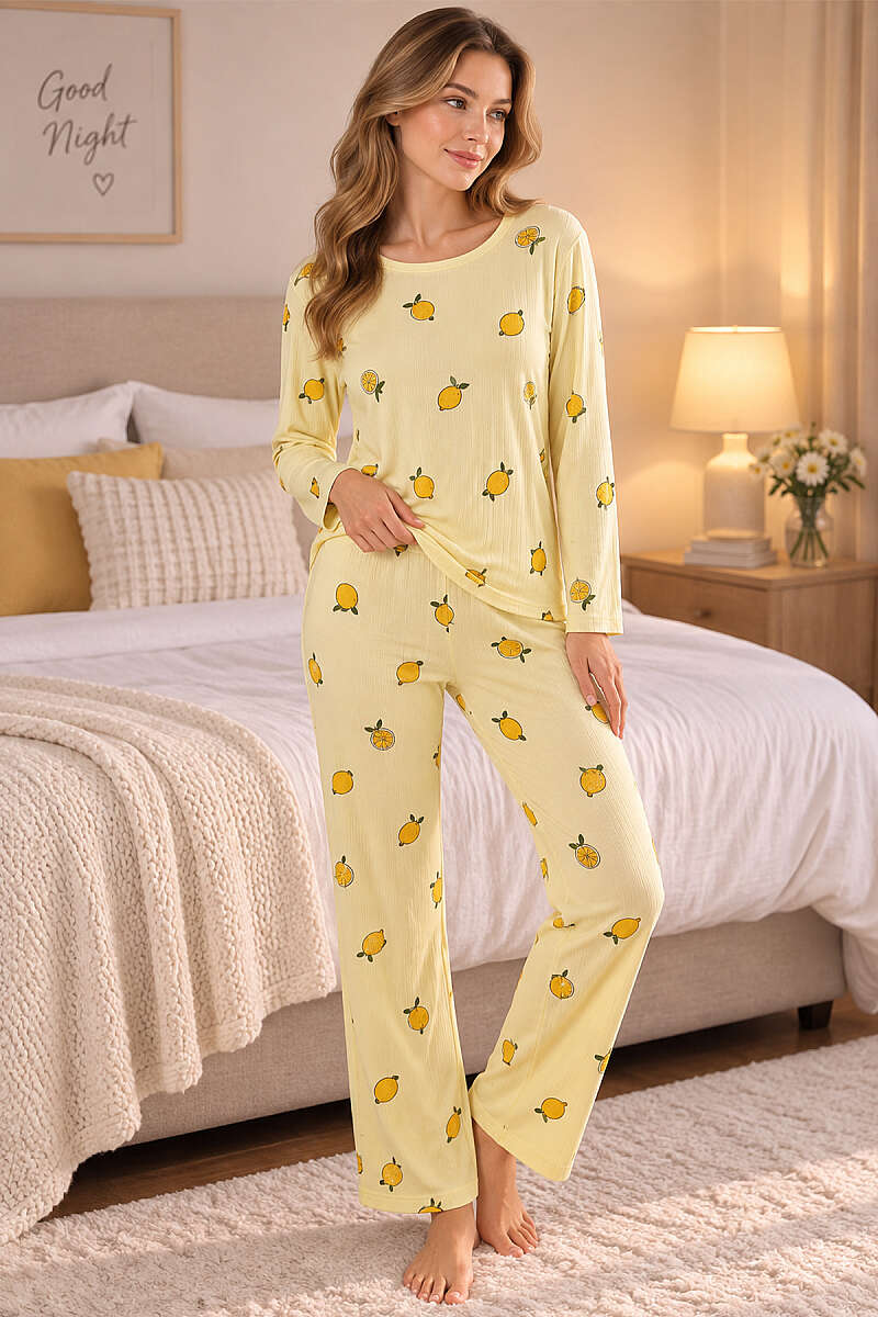 Crew-Neck Printed Pyjama Set - Multicolour 10