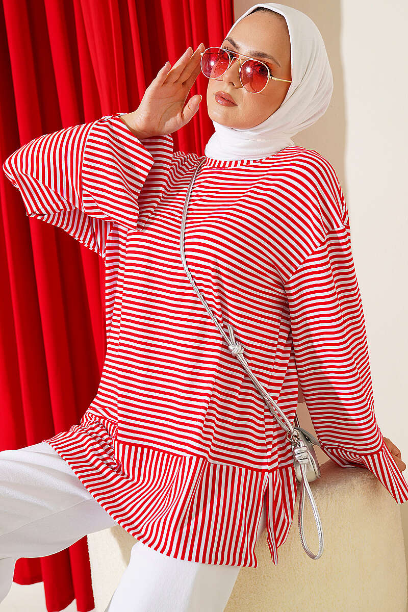 Crew-Neck Tunic with Vertical Line Detail - Red