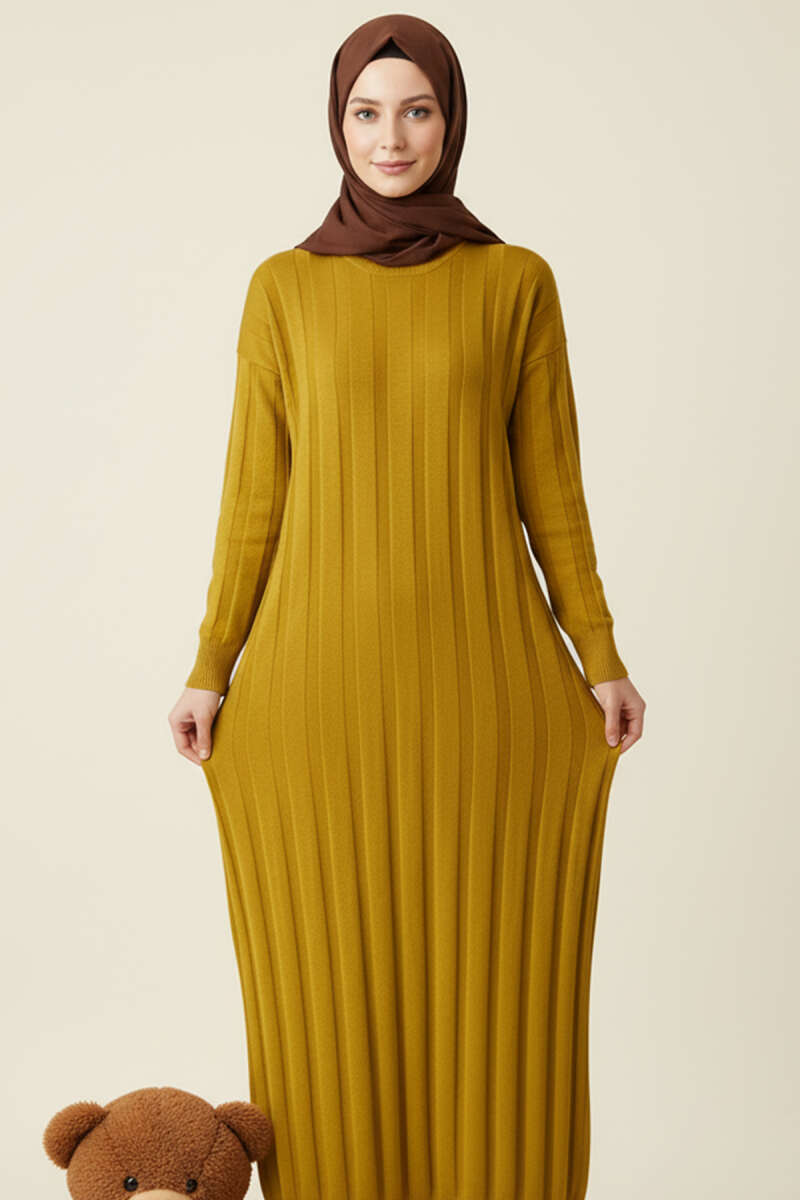 Crew-Neck Ribbed Knit Dress - Olive