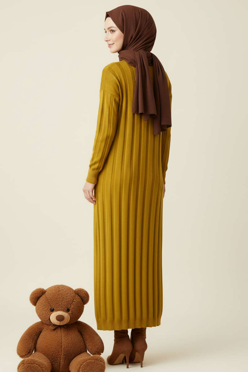 Crew-Neck Ribbed Knit Dress - Olive