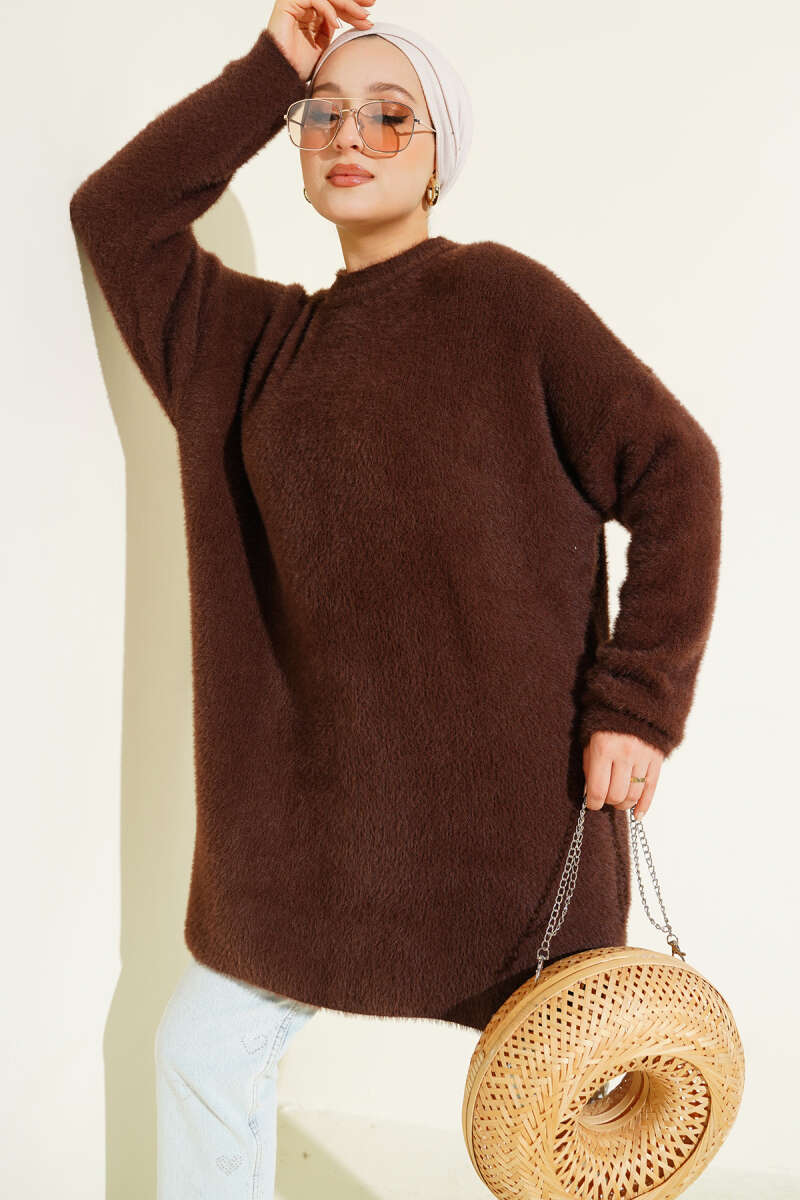 Brushed Crew-Neck Sweater - Brown